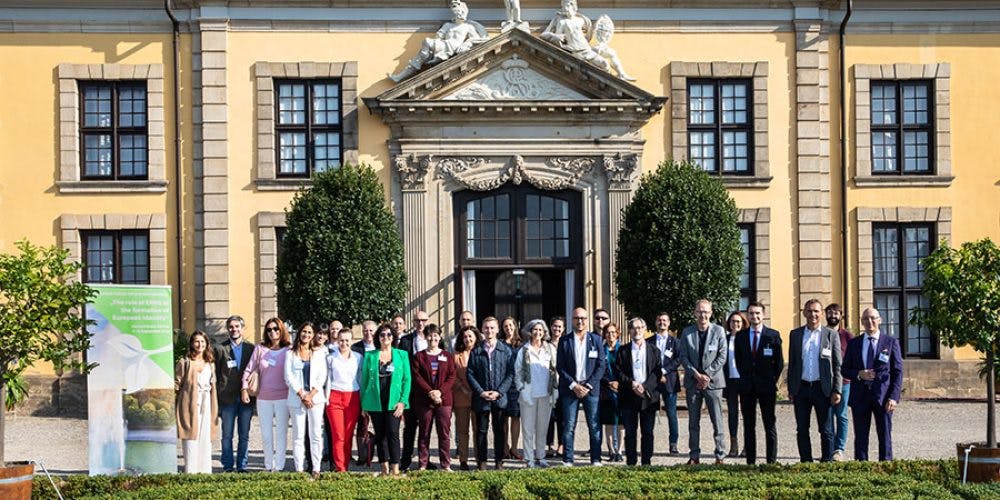 13 lecturers, 12 garden institutions and 10 European countries participated in the IV Annual Forum on Historic Gardens, which was attended online and in person by more than 50 people