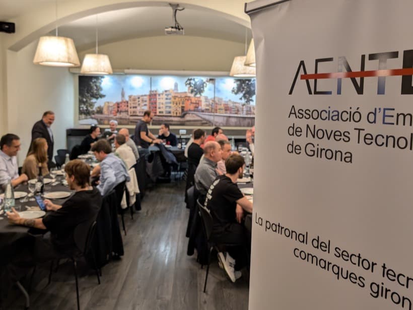 Dinar de germanor AENTEG per als Premis E-TECH (dilluns 17 de novembre de 2025 de 13:00 a 15:30)