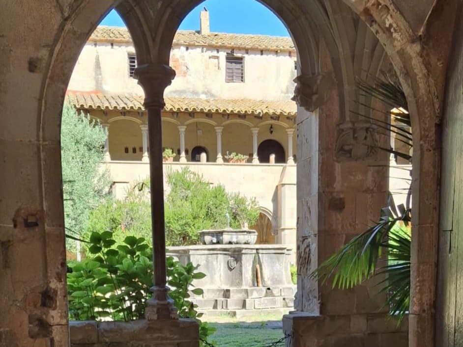 VISITA LLIURE AL MONESTIR (Dissabtes)