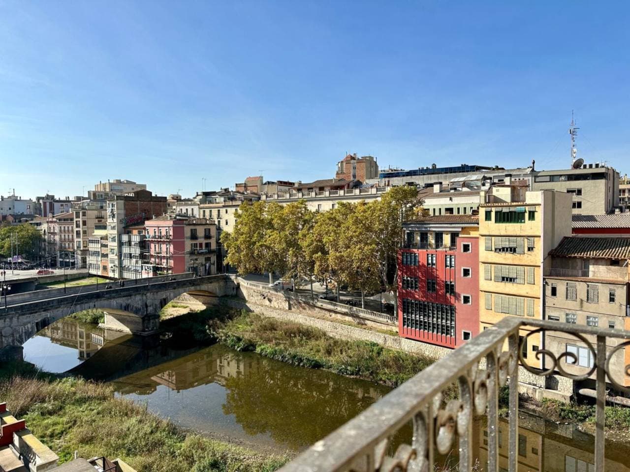 APARTMENT IN THE OLD TOWN WITH MAGNIFICENT VIEWS