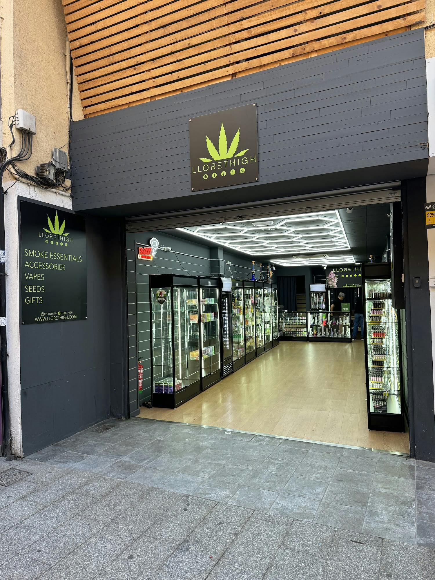 elfbar nachfüll pod läuft aus THE BEST 10 Vape Shops near LLORET DE MAR, GIRONA, SPAIN - Updated 2026 -  Hours
