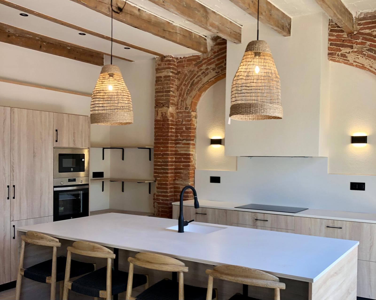 Equipped kitchen