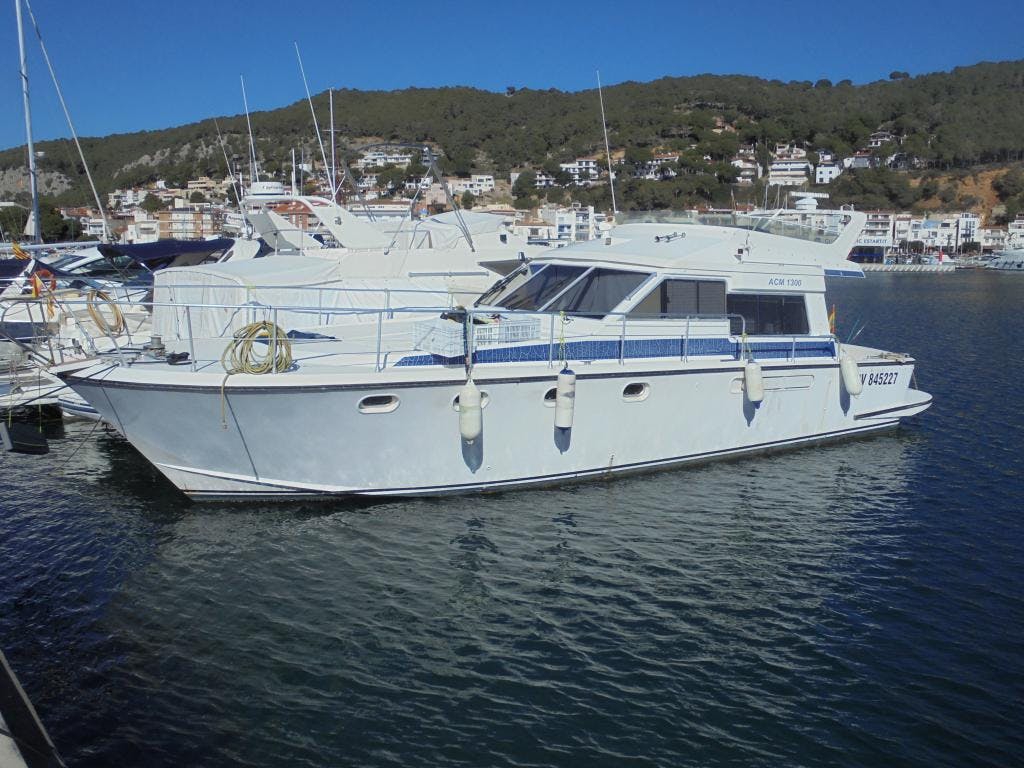 ACM 1300 FLY