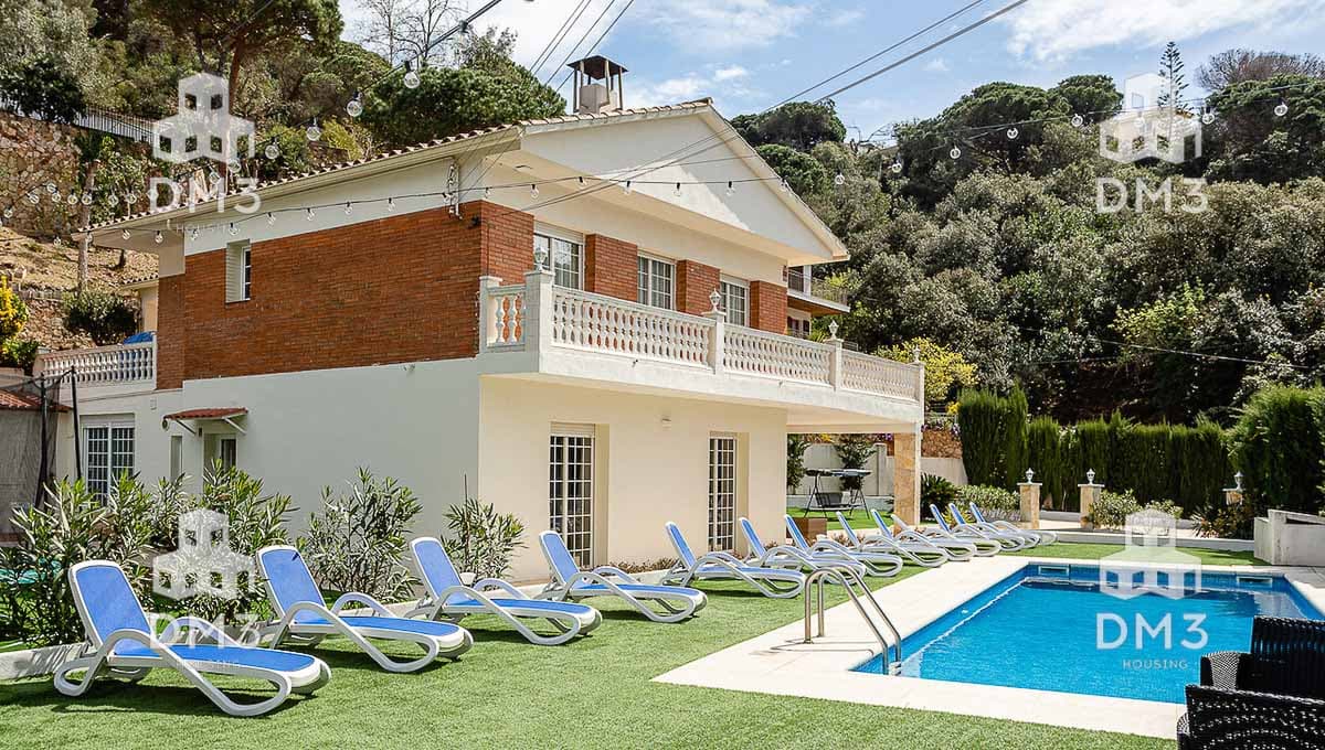 Villa Ainara de luxe per a famílies, amb una nova pista poliesportiva