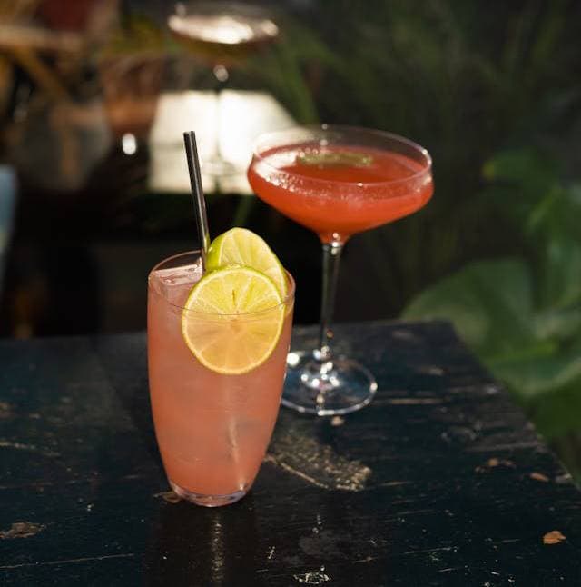 Vive las noches de verano en el restaurante El Càntir