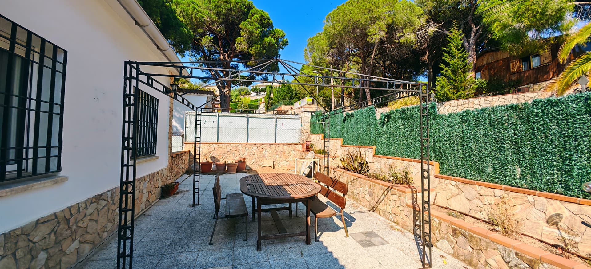 Renovation House with Garden and Garage – Los Pinares, Lloret de Mar