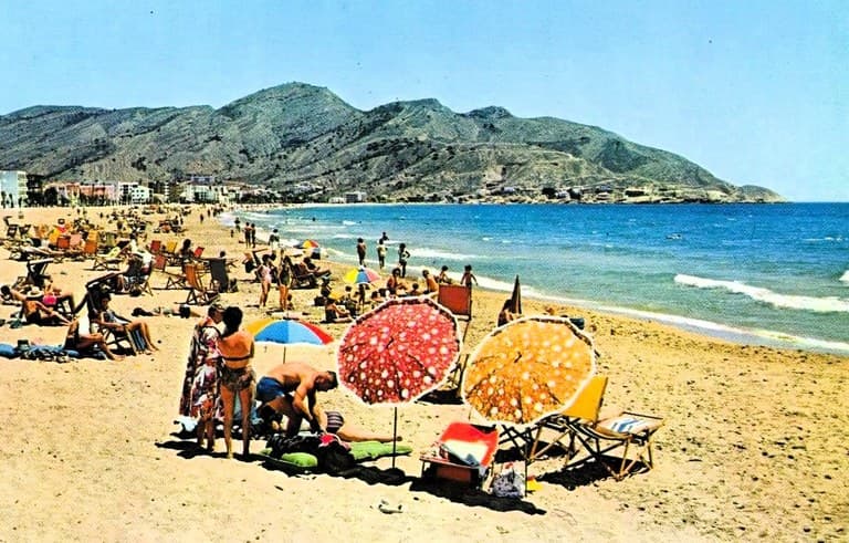 Recerca i estudis sobre el turisme