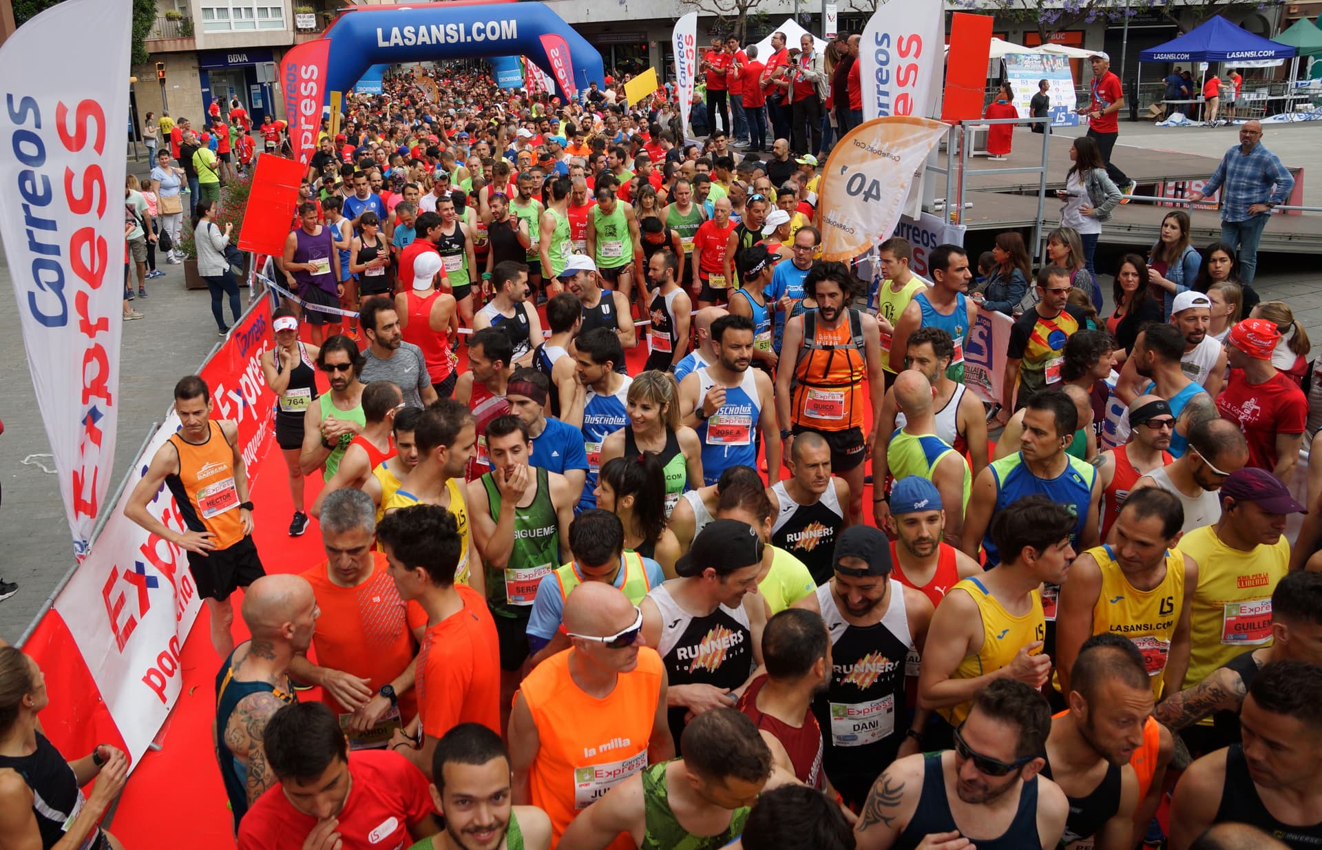 Img - Récord de inscritos y llegados en la 3ª carrera Correos Express Sant Adrià por la Ela de 5 y 10km 06/10/18