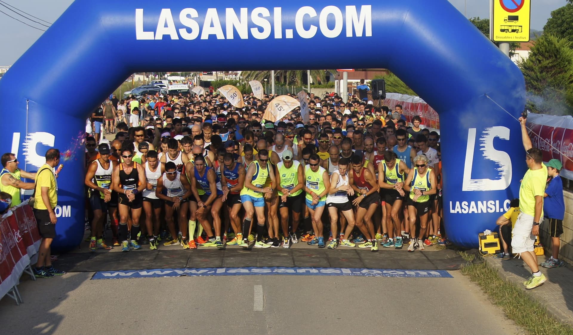 Img - Edgars Sumkis de Letonia y Txell Calduch ganan una edición record en la XXV Cursa de Malgrat de Mar 10km