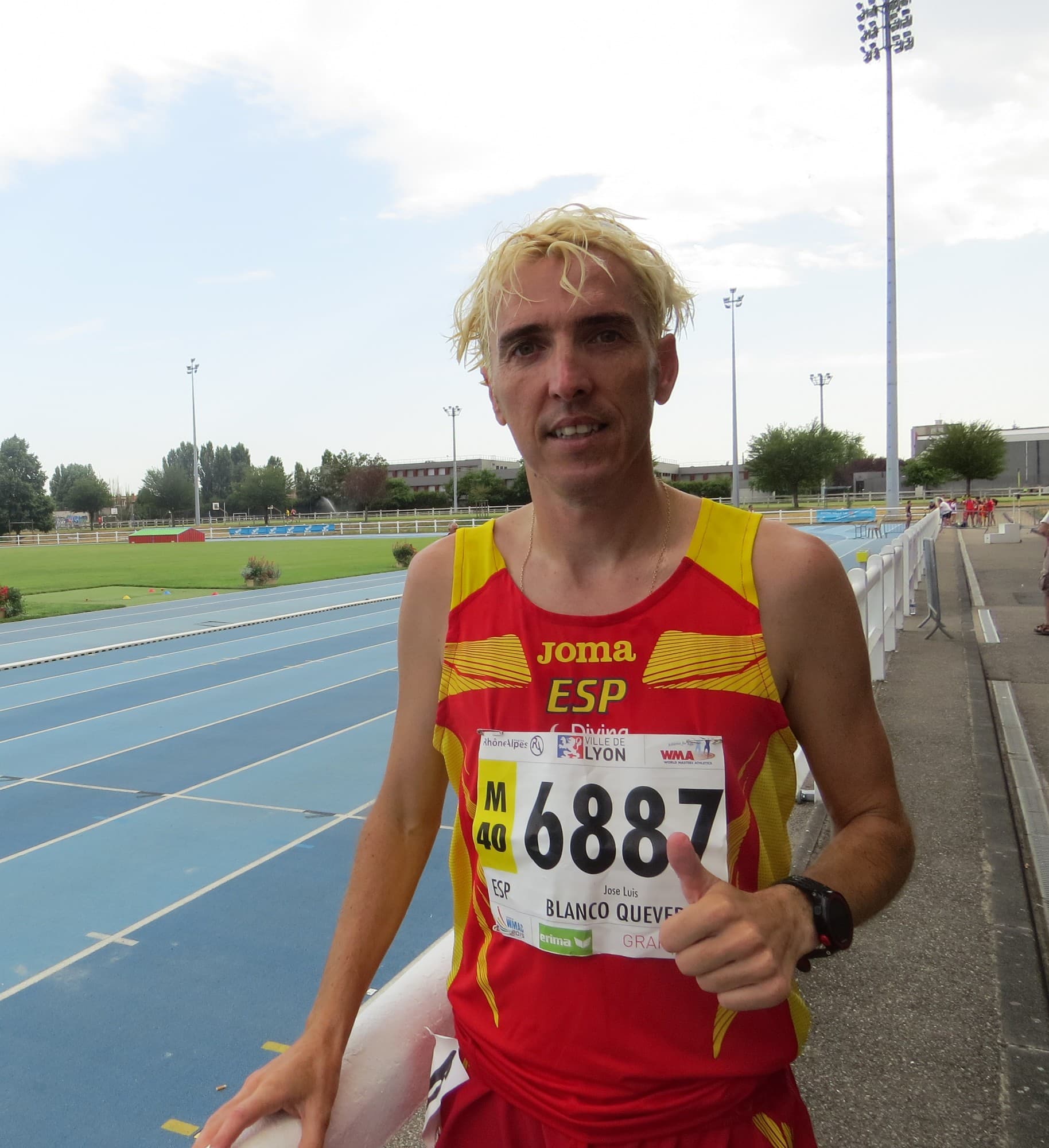 Img - Blanco gana los 5000mts en el Mundial Master de Lyon