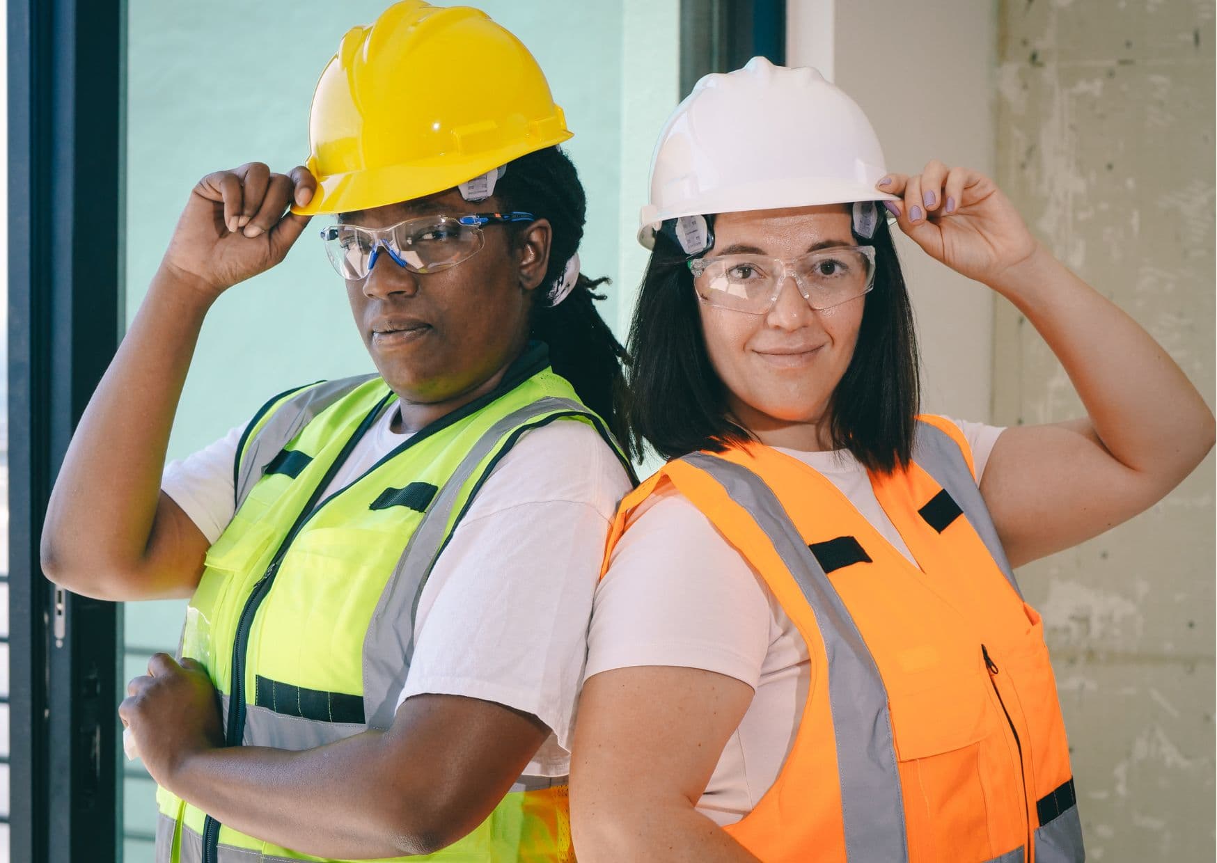 img 2 of: Encuentra trabajo