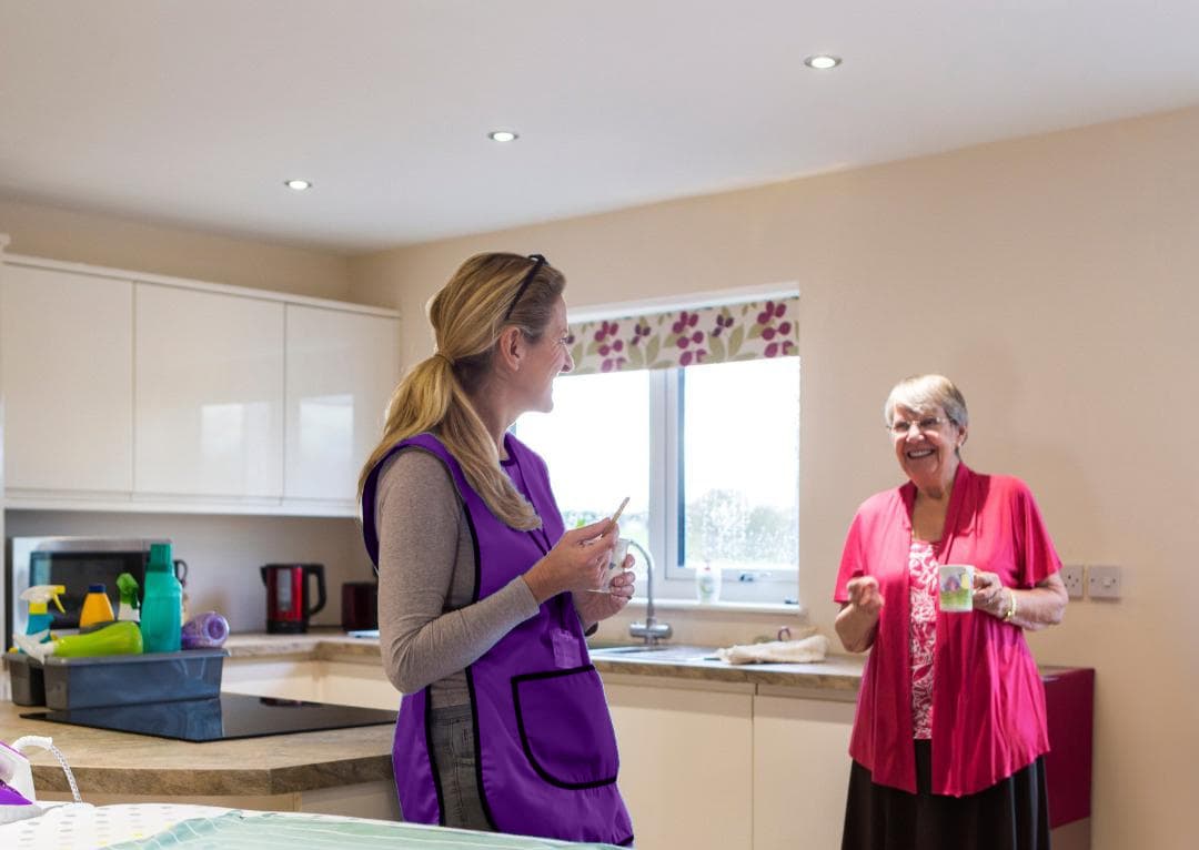 Com puc mantenir la meva independència a casa si necessito ajuda?