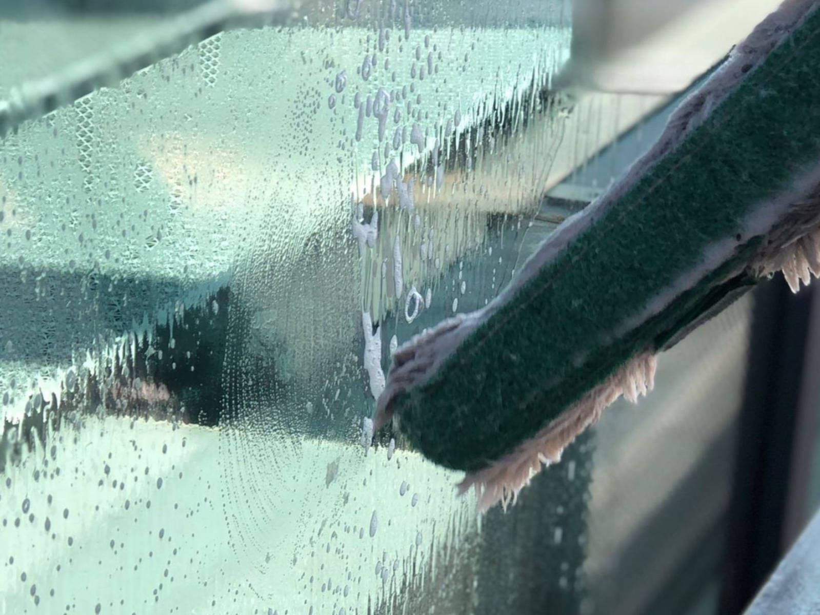 Vidres i elements exteriors en alçada