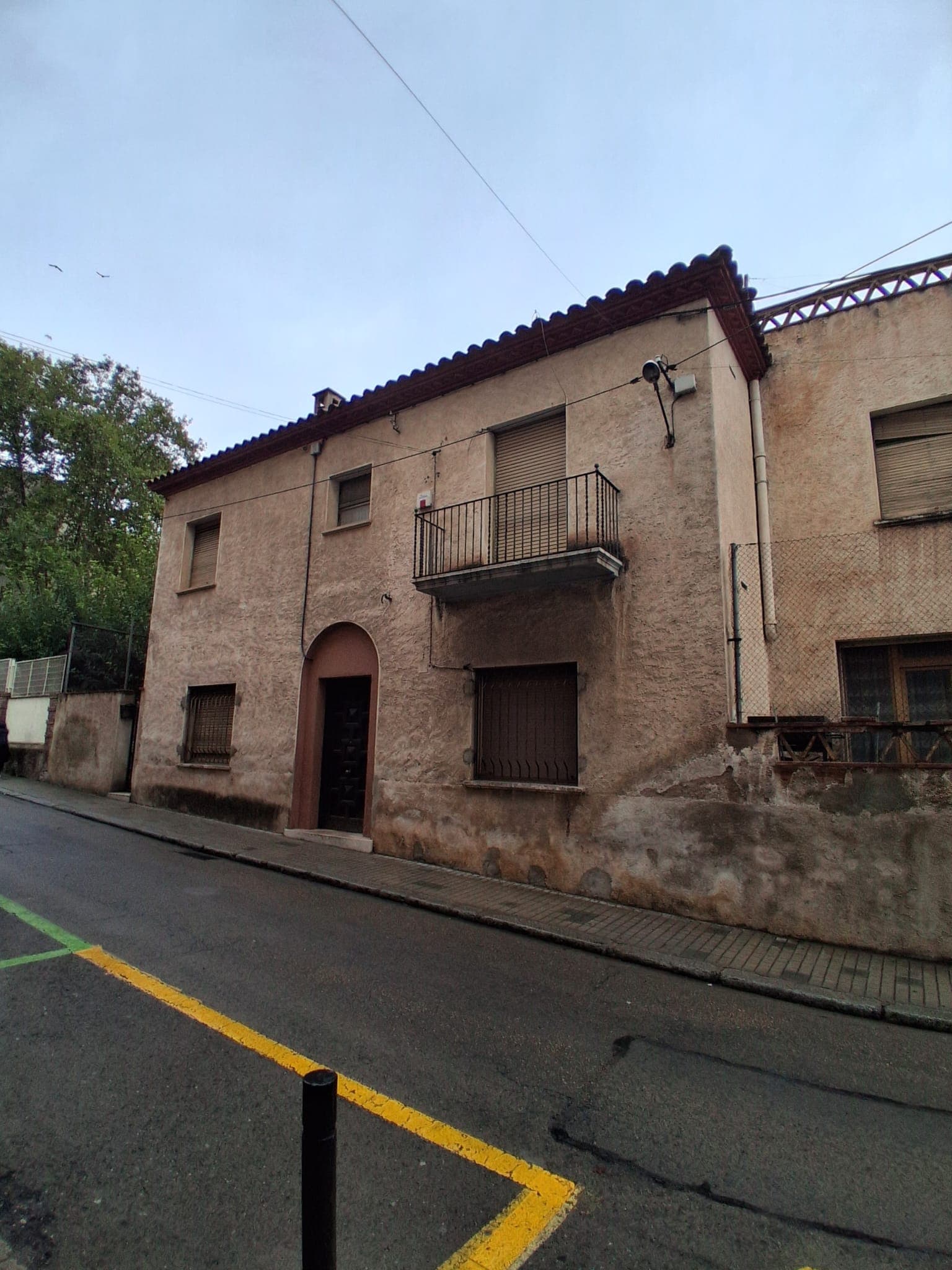 Una casa con alma en el corazón de Figueres - Image 8 - view mobile | 0853a997-291b-4921-9d59-fe2171d11fb9.jpg