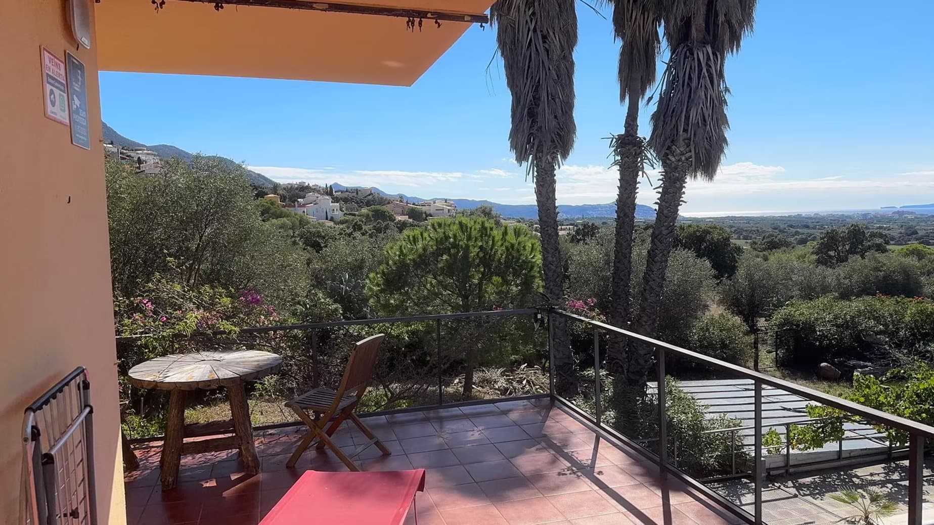 House with a private pool and spectacular views in Pau - Image 8 - view mobile | casa-en-venda-pau--4-.jpg