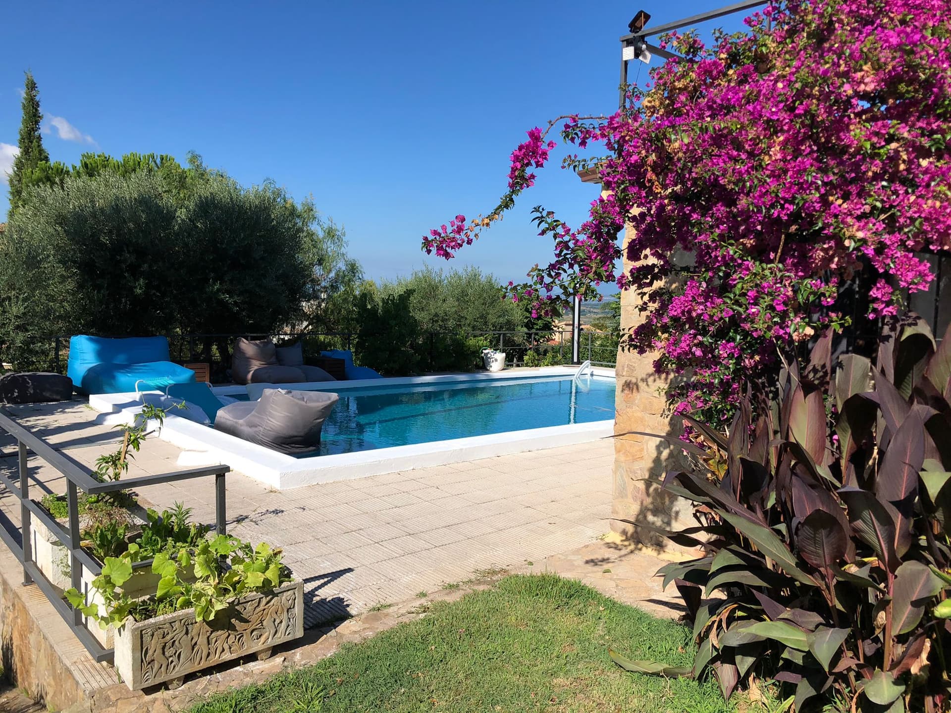 Image Principal - House with a private pool and spectacular views in Pau | img-20251016-wa0029---copia--2-.jpg