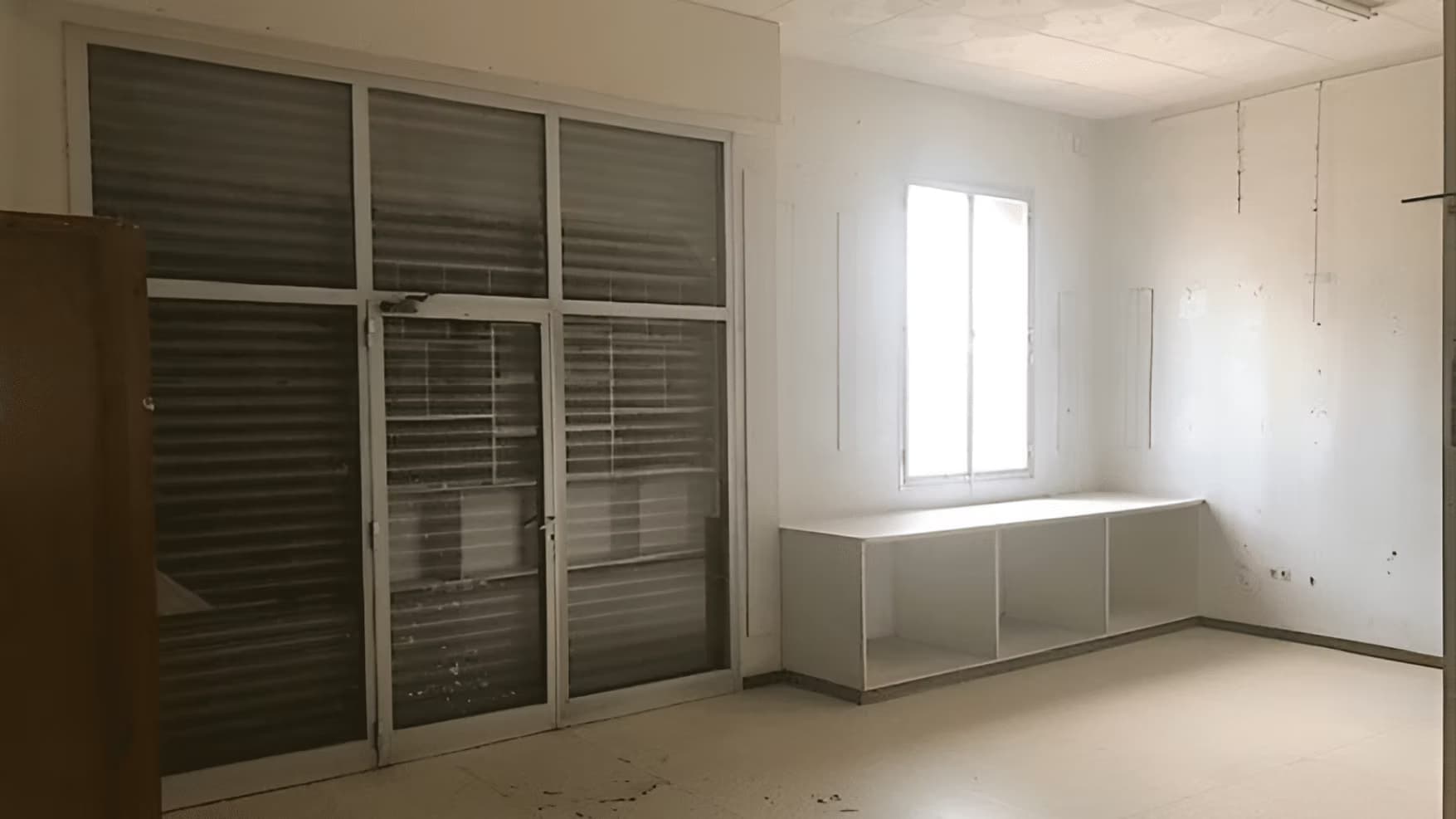 Terreny Residencial Exclusiu en Venda al Carrer Dames Calvet, Poble Nou-Olivar Gran, Figueres - Image 6 - view mobile | terreny-residencial-figueres--7-.jpg