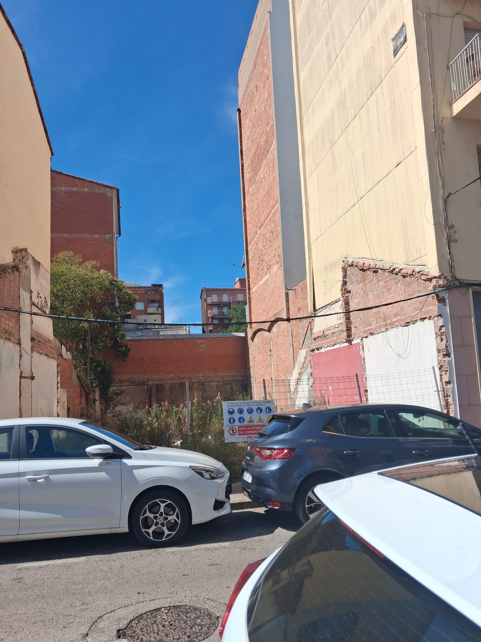 Solar a Girona: impulsa la teva pròxima promoció immobiliària - Image 2 - view mobile | whatsapp-image-2026-09-23-at-16.22.47--1-.jpeg