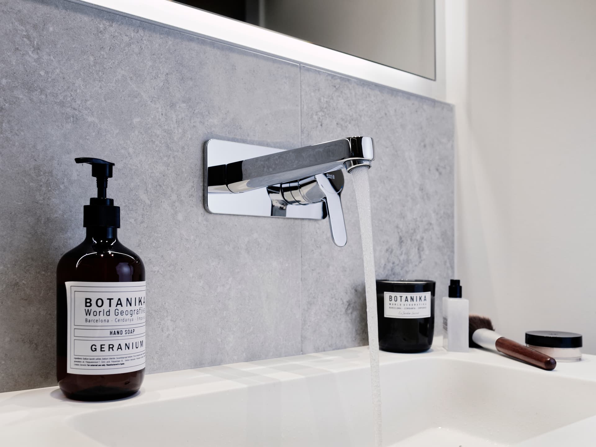 1.1-bany-detall-pica-casa-bellaire-.JPG