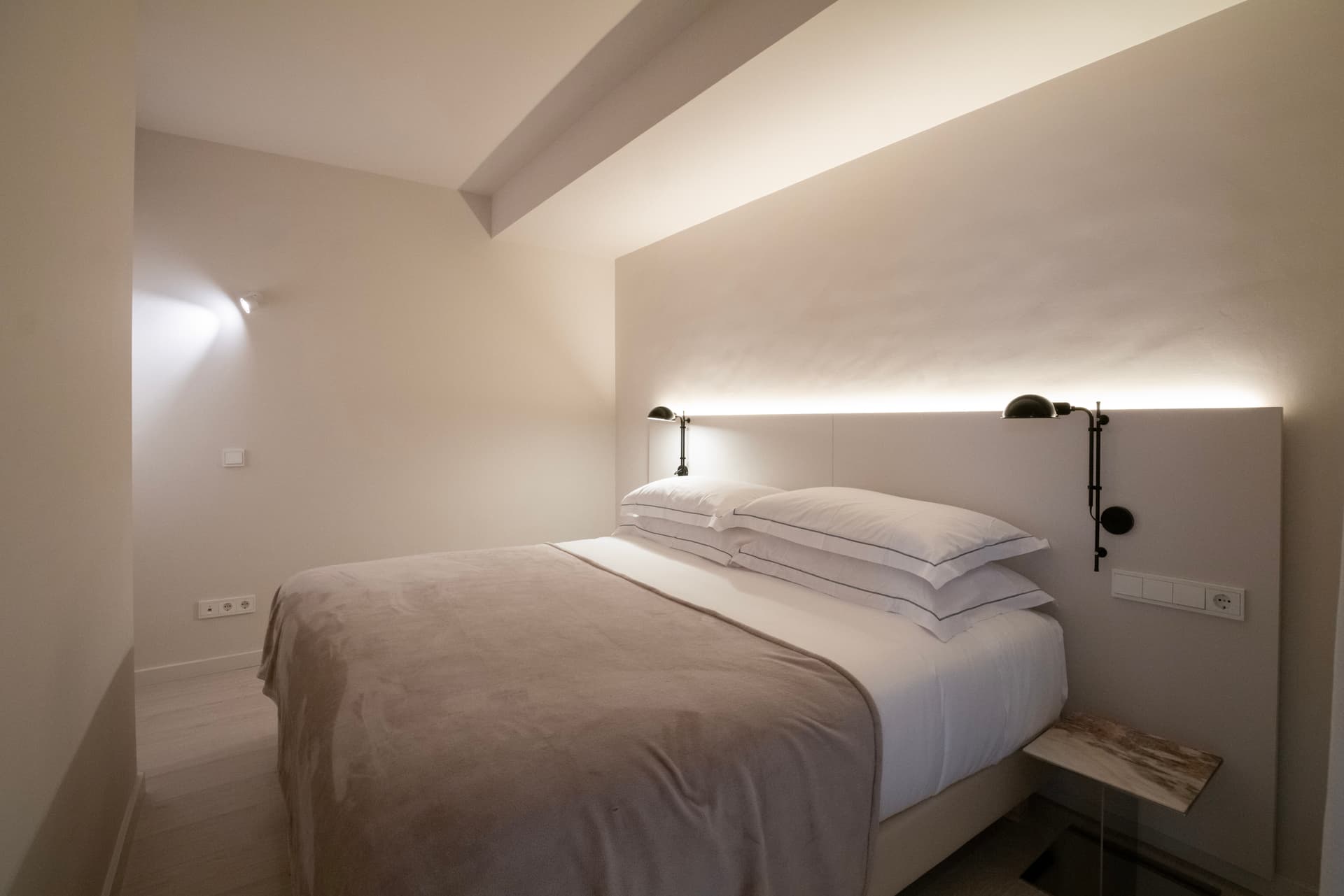 3.1-hab-1-casa-bellaire-a.jpg