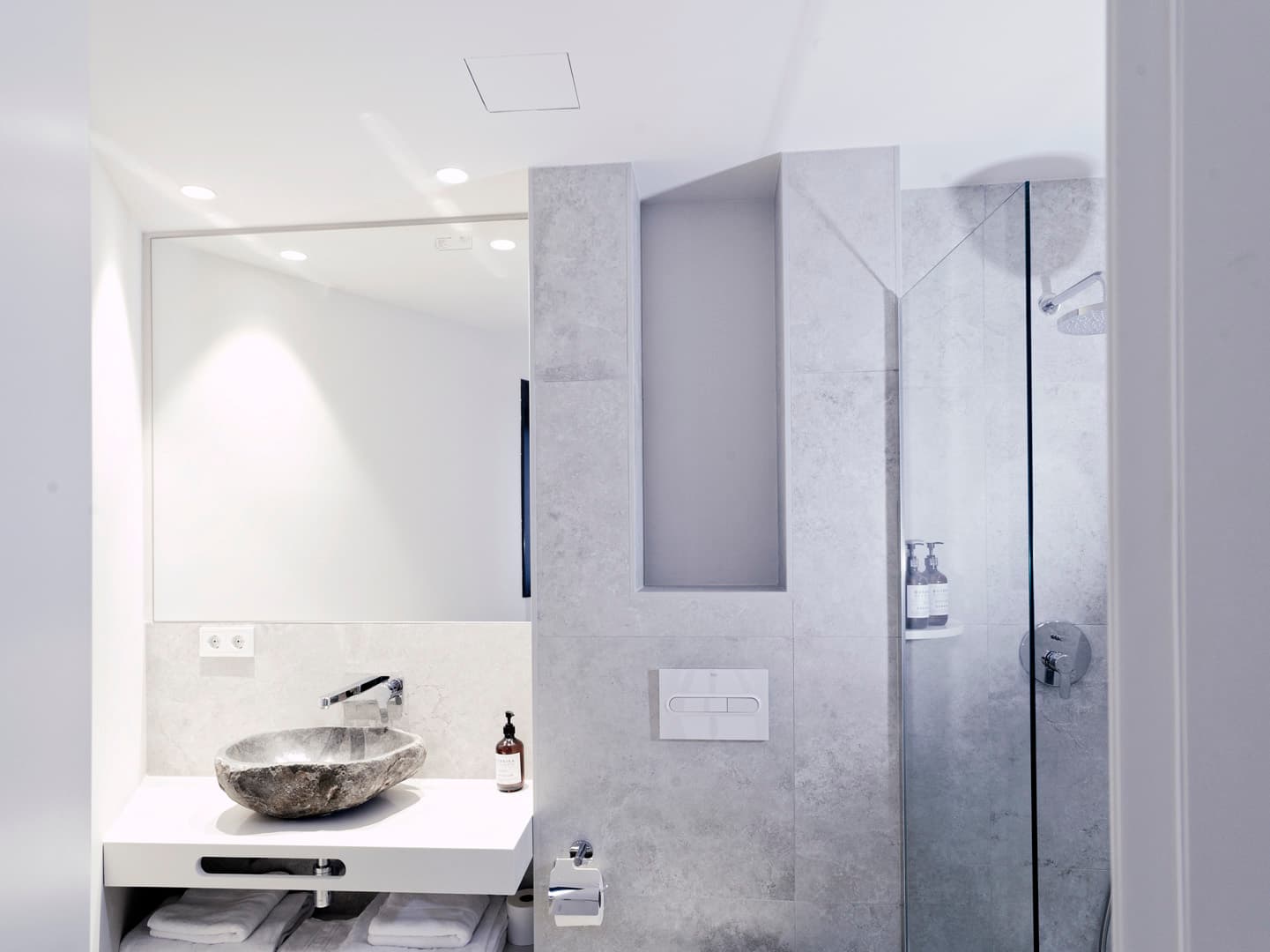 3.5-bany-altell-suite-casa-bellaire.jpg