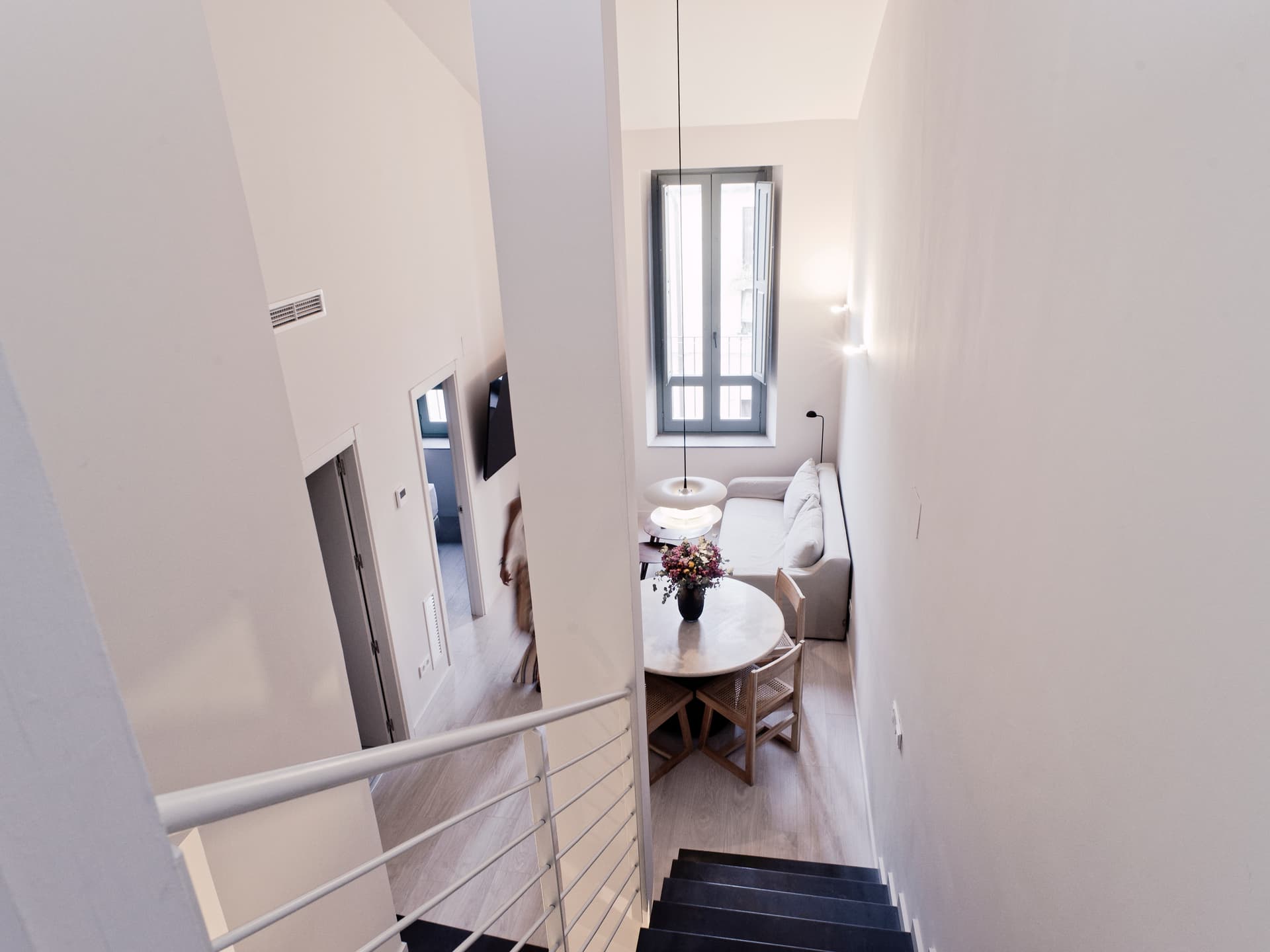 3.5-menjador-vista-aerea-casa-bellaire.JPG