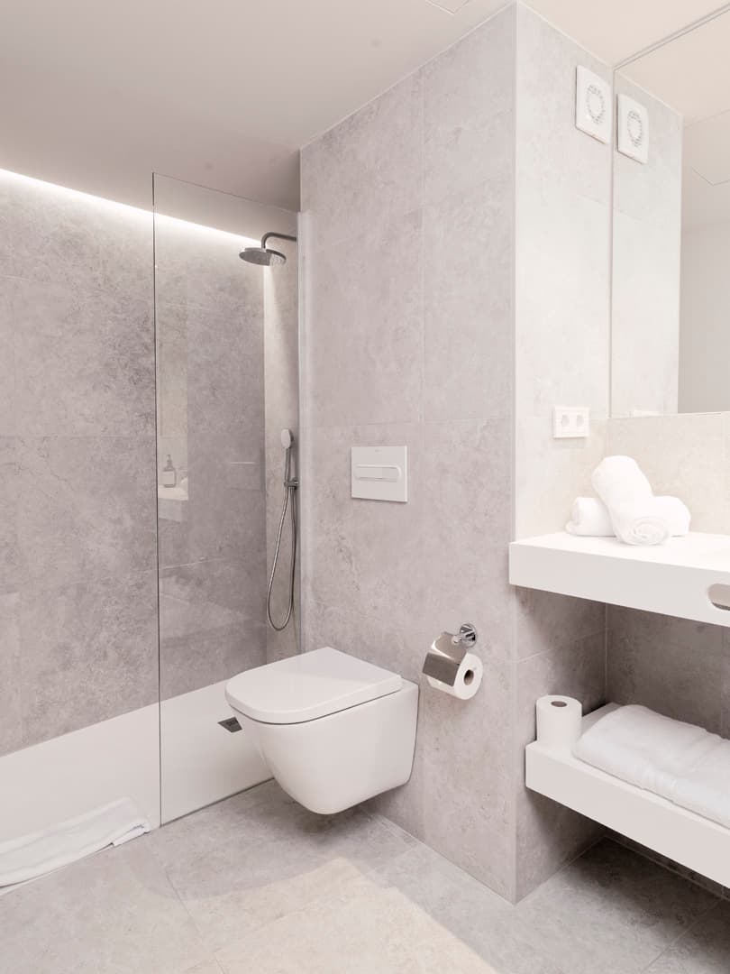 3.6-bany-casa-bellaire.jpg